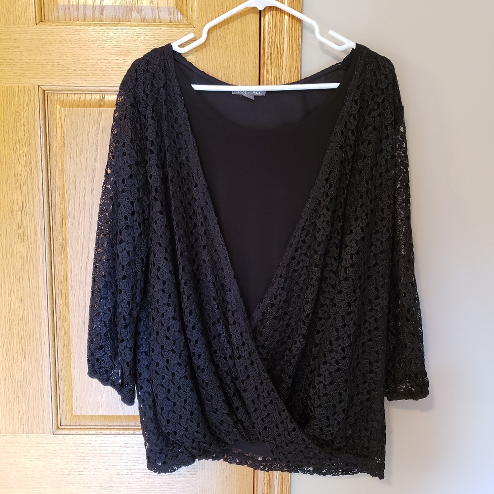 Roz & Ali Long Sleeve Top